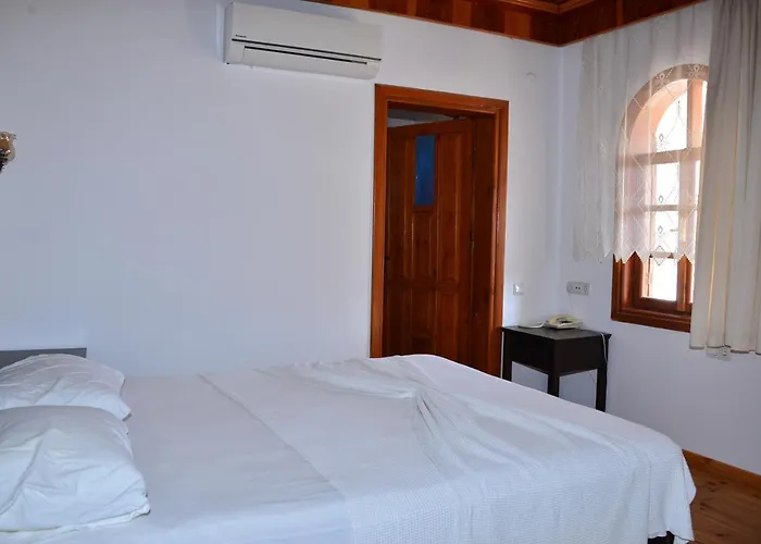 Aquarius 4* סייד