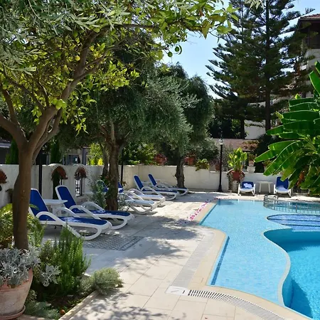 Apartmanhotel Aquarius Side