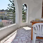 Aquarius 4*