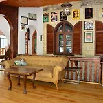 Aquarius Aparthotel