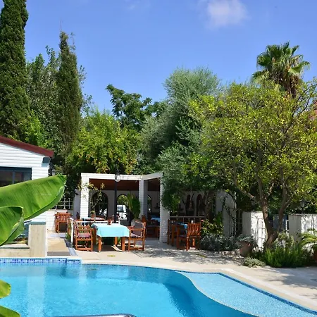 Aparthotel Aquarius Side