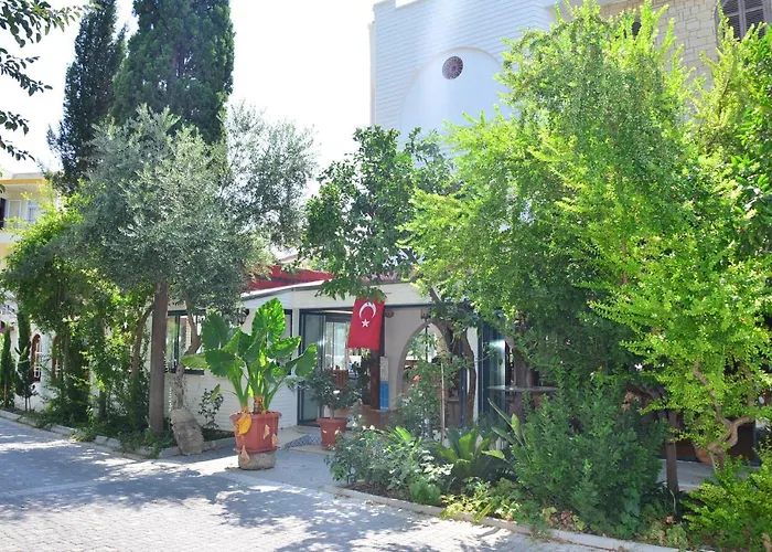 Aquarius Ξενοδοχείο με διαμερίσματα 4*